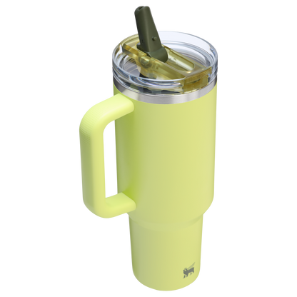 Copo com Canudo