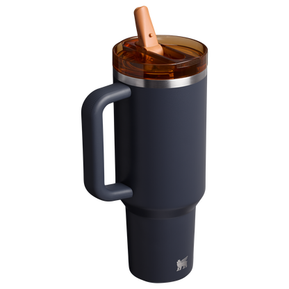Copo com Canudo
